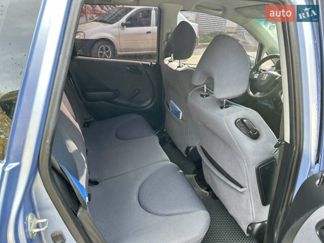 Синій Хонда Джаз, об'ємом двигуна 1.34 л та пробігом 200 тис. км за 4500 $, фото 10 на Automoto.ua