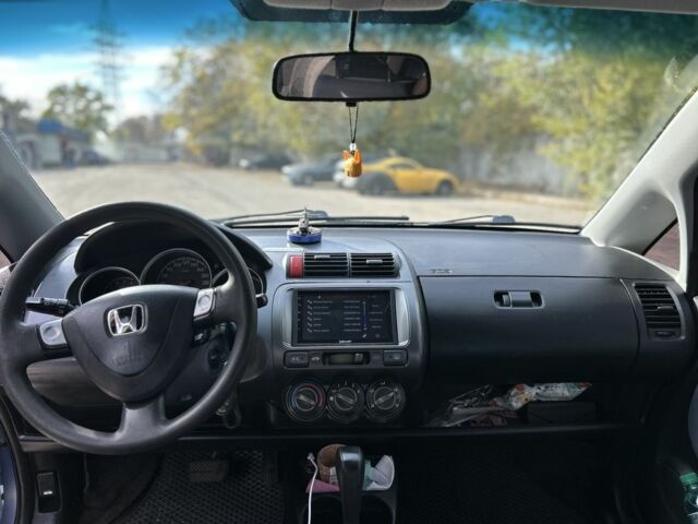 Синий Хонда Джаз, объемом двигателя 1.3 л и пробегом 200 тыс. км за 4500 $, фото 8 на Automoto.ua