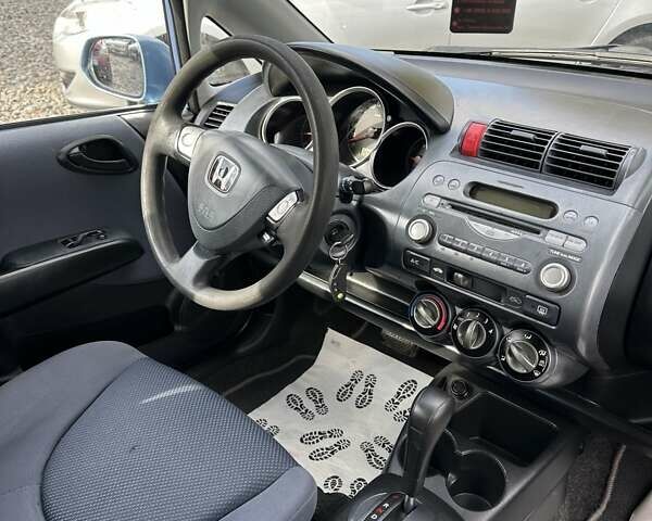 Синий Хонда Джаз, объемом двигателя 1.4 л и пробегом 269 тыс. км за 4500 $, фото 14 на Automoto.ua