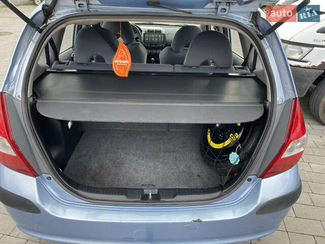 Синий Хонда Джаз, объемом двигателя 1.25 л и пробегом 257 тыс. км за 3500 $, фото 19 на Automoto.ua