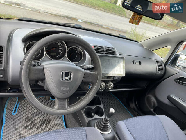 Синий Хонда Джаз, объемом двигателя 1.25 л и пробегом 257 тыс. км за 3500 $, фото 11 на Automoto.ua