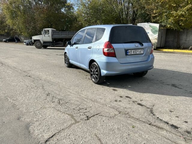 Синий Хонда Джаз, объемом двигателя 1.3 л и пробегом 200 тыс. км за 4500 $, фото 5 на Automoto.ua