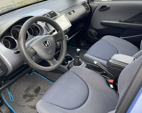 Синий Хонда Джаз, объемом двигателя 1.25 л и пробегом 257 тыс. км за 3500 $, фото 9 на Automoto.ua