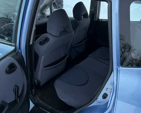 Синій Хонда Джаз, об'ємом двигуна 1.34 л та пробігом 270 тис. км за 4800 $, фото 16 на Automoto.ua