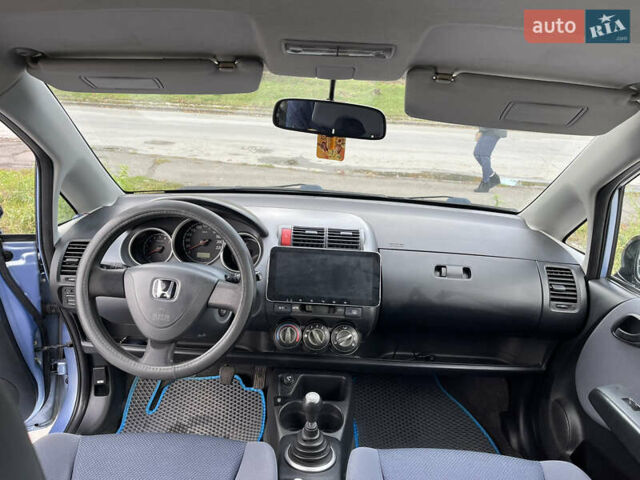 Синий Хонда Джаз, объемом двигателя 1.25 л и пробегом 257 тыс. км за 3500 $, фото 13 на Automoto.ua