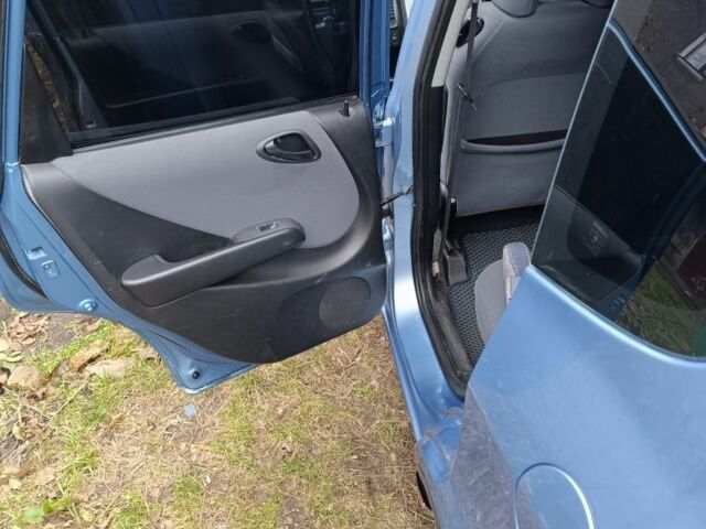 Синій Хонда Джаз, об'ємом двигуна 1.3 л та пробігом 254 тис. км за 4500 $, фото 7 на Automoto.ua