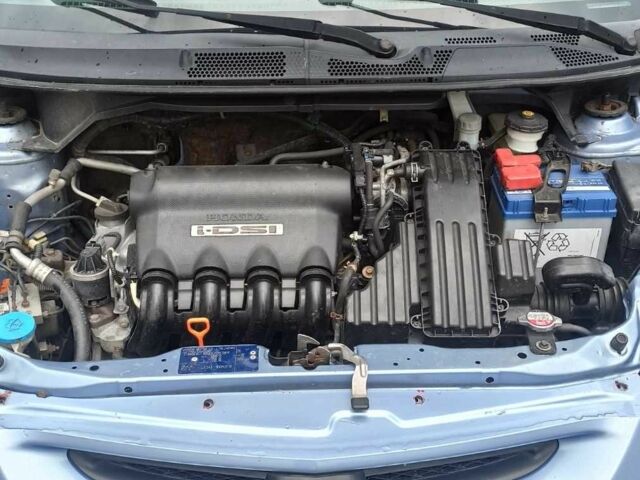 Синий Хонда Джаз, объемом двигателя 1.2 л и пробегом 194 тыс. км за 4100 $, фото 14 на Automoto.ua