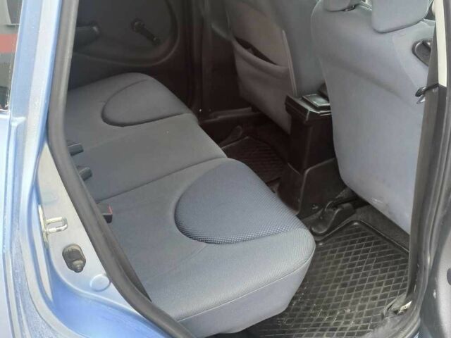 Синий Хонда Джаз, объемом двигателя 1.2 л и пробегом 194 тыс. км за 4100 $, фото 8 на Automoto.ua