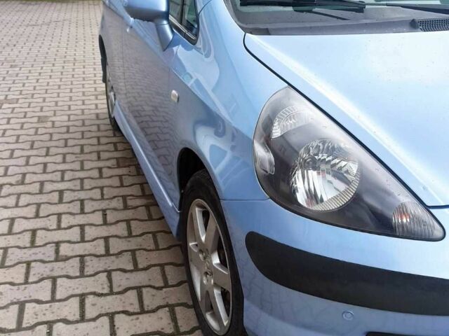 Синий Хонда Джаз, объемом двигателя 1.2 л и пробегом 194 тыс. км за 4100 $, фото 2 на Automoto.ua