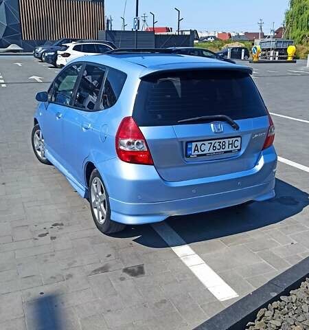 Синий Хонда Джаз, объемом двигателя 1.25 л и пробегом 194 тыс. км за 4600 $, фото 3 на Automoto.ua