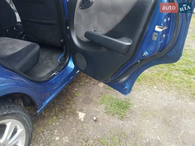 Синий Хонда Джаз, объемом двигателя 1.34 л и пробегом 274 тыс. км за 4500 $, фото 9 на Automoto.ua