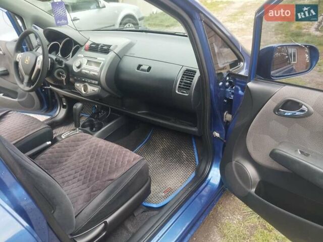 Синий Хонда Джаз, объемом двигателя 1.34 л и пробегом 274 тыс. км за 4500 $, фото 10 на Automoto.ua