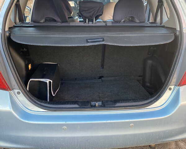 Синій Хонда Джаз, об'ємом двигуна 1.34 л та пробігом 114 тис. км за 4800 $, фото 2 на Automoto.ua