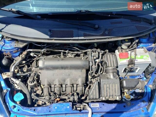 Синій Хонда Джаз, об'ємом двигуна 1.3 л та пробігом 254 тис. км за 5200 $, фото 10 на Automoto.ua