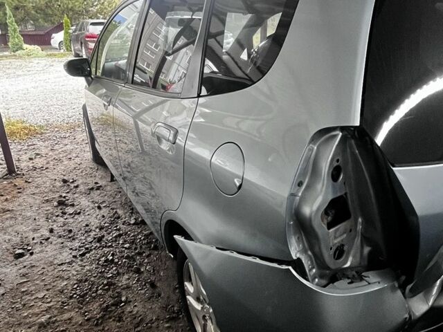 Синий Хонда Джаз, объемом двигателя 0 л и пробегом 203 тыс. км за 2000 $, фото 4 на Automoto.ua