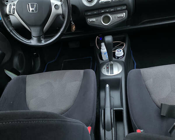 Синий Хонда Джаз, объемом двигателя 1.34 л и пробегом 192 тыс. км за 6000 $, фото 9 на Automoto.ua