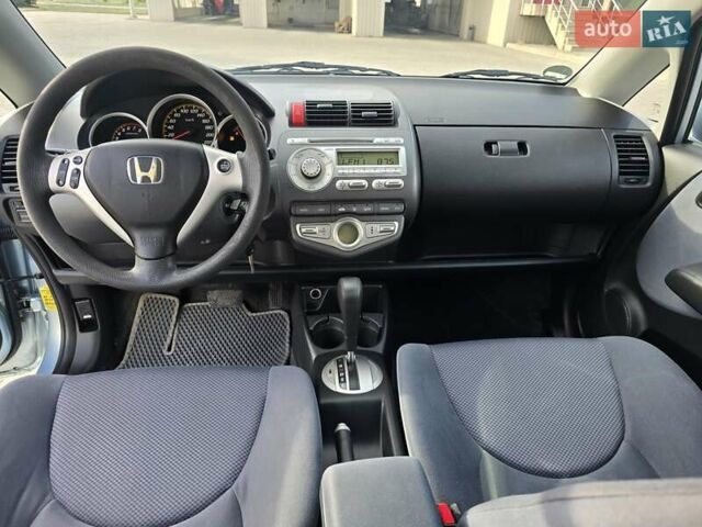 Хонда Джаз 2007 в Запорожье на Automoto.ua Синий Хонда Джаз, объемом двигателя 1.3 л и пробегом 189 тыс. км за 6600 $, фото 13 на Automoto.ua