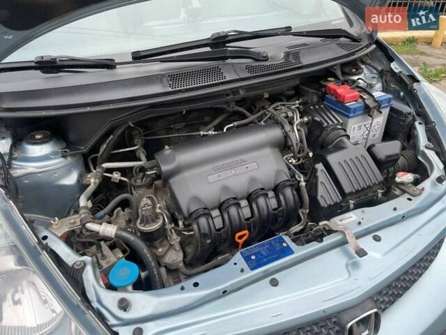 Синий Хонда Джаз, объемом двигателя 1.4 л и пробегом 114 тыс. км за 6699 $, фото 10 на Automoto.ua