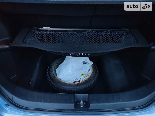 Синий Хонда Джаз, объемом двигателя 1.4 л и пробегом 170 тыс. км за 7400 $, фото 13 на Automoto.ua