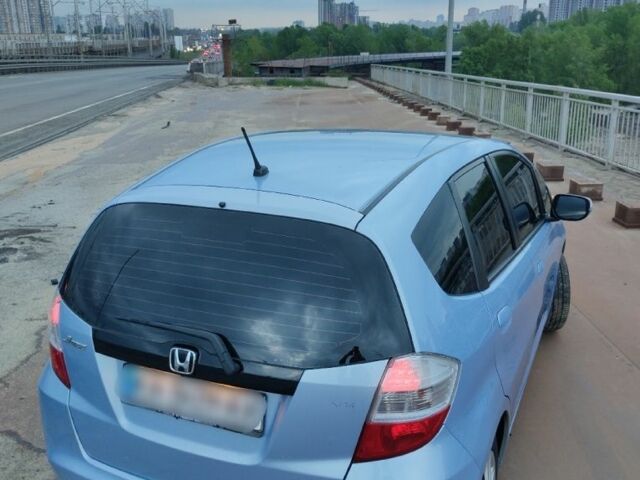 Синий Хонда Джаз, объемом двигателя 0 л и пробегом 200 тыс. км за 6800 $, фото 4 на Automoto.ua