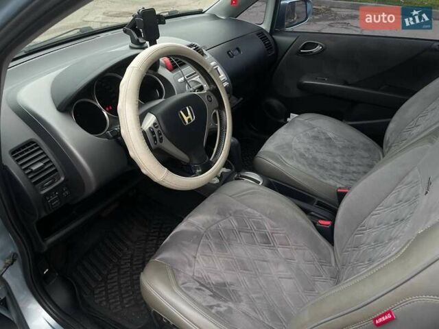 Синий Хонда Джаз, объемом двигателя 1.4 л и пробегом 114 тыс. км за 6699 $, фото 15 на Automoto.ua