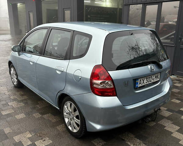 Синий Хонда Джаз, объемом двигателя 1.34 л и пробегом 191 тыс. км за 4900 $, фото 4 на Automoto.ua