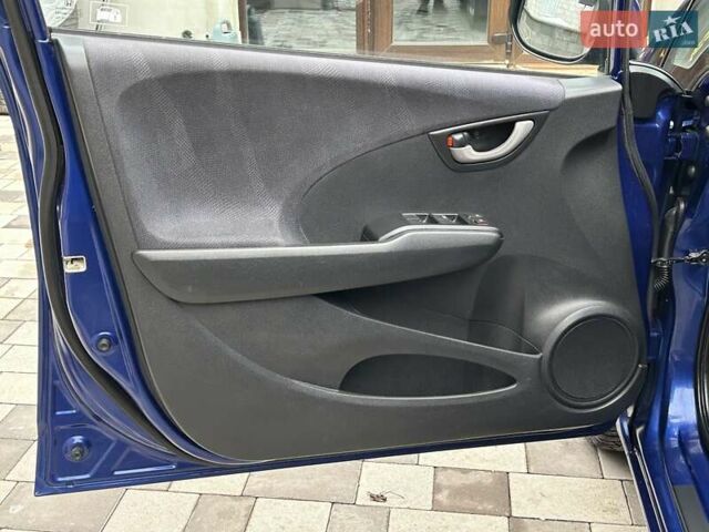 Синий Хонда Джаз, объемом двигателя 1.4 л и пробегом 202 тыс. км за 6200 $, фото 14 на Automoto.ua