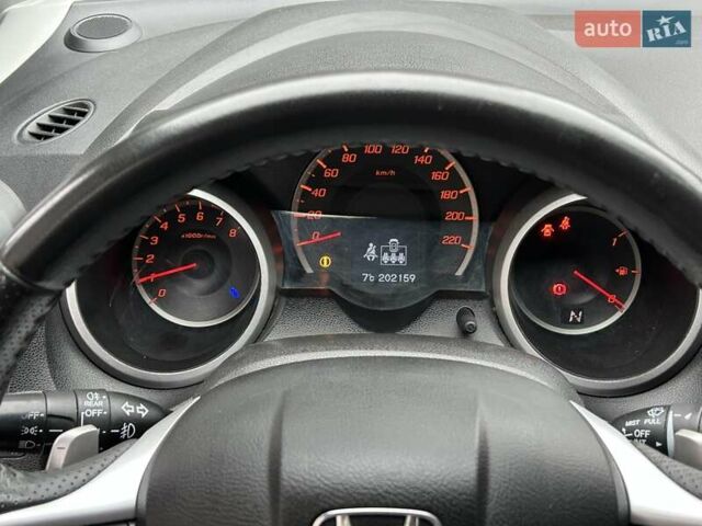 Синий Хонда Джаз, объемом двигателя 1.4 л и пробегом 202 тыс. км за 6200 $, фото 19 на Automoto.ua