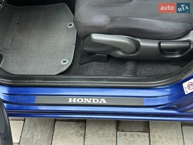 Синий Хонда Джаз, объемом двигателя 1.4 л и пробегом 202 тыс. км за 6200 $, фото 16 на Automoto.ua