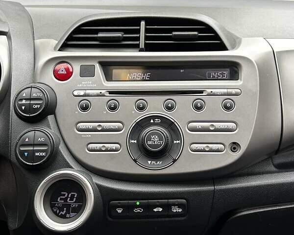 Синий Хонда Джаз, объемом двигателя 1.4 л и пробегом 202 тыс. км за 6200 $, фото 23 на Automoto.ua