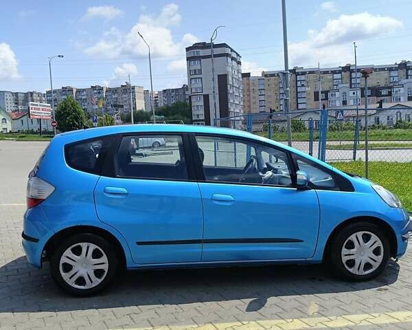 Синий Хонда Джаз, объемом двигателя 1.34 л и пробегом 280 тыс. км за 7300 $, фото 31 на Automoto.ua