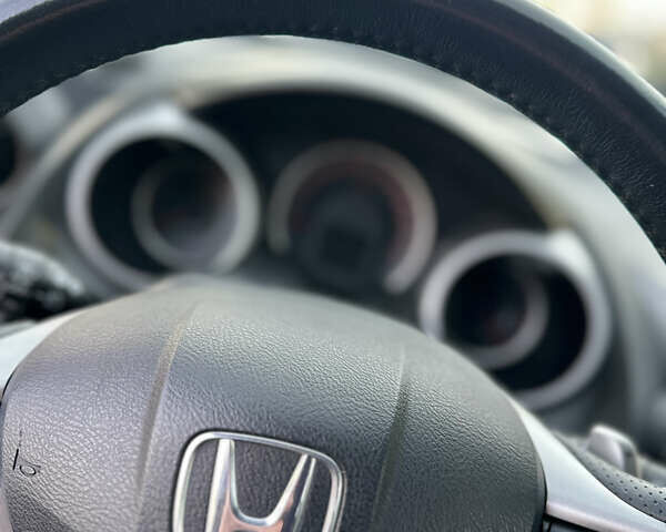 Синий Хонда Джаз, объемом двигателя 1.34 л и пробегом 252 тыс. км за 5300 $, фото 18 на Automoto.ua