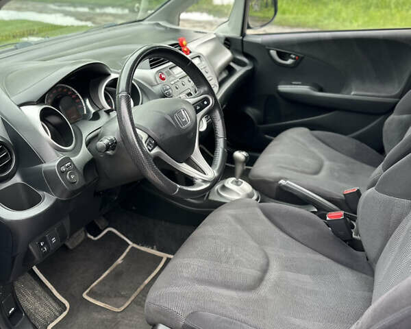 Синий Хонда Джаз, объемом двигателя 1.34 л и пробегом 251 тыс. км за 7500 $, фото 8 на Automoto.ua