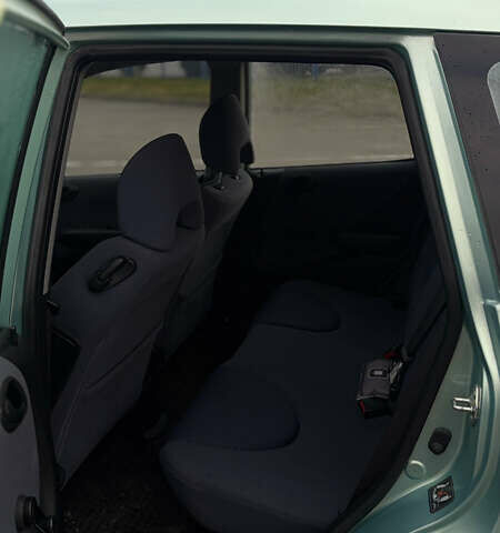 Зеленый Хонда Джаз, объемом двигателя 1.34 л и пробегом 122 тыс. км за 4700 $, фото 5 на Automoto.ua