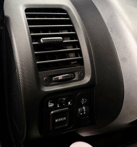 Зеленый Хонда Джаз, объемом двигателя 1.34 л и пробегом 122 тыс. км за 4700 $, фото 21 на Automoto.ua