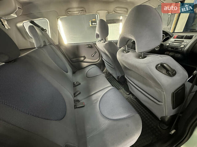 Зеленый Хонда Джаз, объемом двигателя 1.4 л и пробегом 227 тыс. км за 2799 $, фото 17 на Automoto.ua