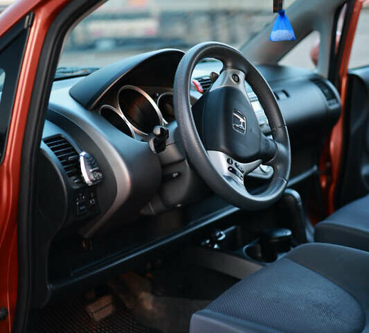 Помаранчевий Хонда Джаз, об'ємом двигуна 1.4 л та пробігом 169 тис. км за 5800 $, фото 42 на Automoto.ua