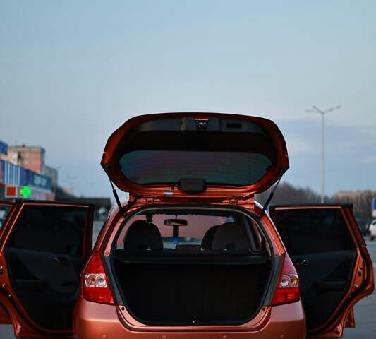 Помаранчевий Хонда Джаз, об'ємом двигуна 1.4 л та пробігом 169 тис. км за 5800 $, фото 13 на Automoto.ua