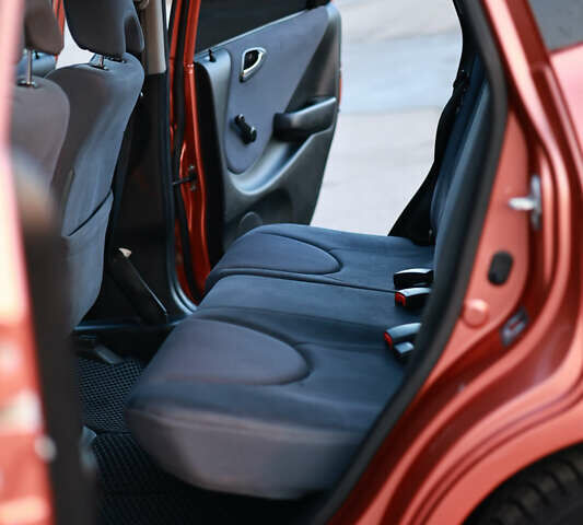 Помаранчевий Хонда Джаз, об'ємом двигуна 1.4 л та пробігом 169 тис. км за 5800 $, фото 40 на Automoto.ua