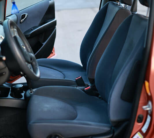 Помаранчевий Хонда Джаз, об'ємом двигуна 1.4 л та пробігом 169 тис. км за 5800 $, фото 43 на Automoto.ua