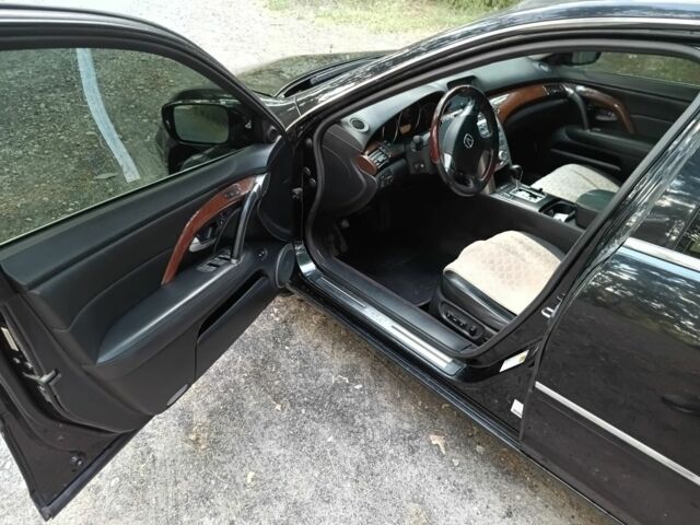 Черный Хонда Легенд, объемом двигателя 3.5 л и пробегом 230 тыс. км за 4900 $, фото 7 на Automoto.ua