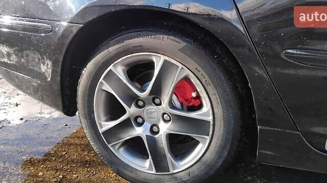 Черный Хонда Легенд, объемом двигателя 3.47 л и пробегом 340 тыс. км за 6800 $, фото 26 на Automoto.ua