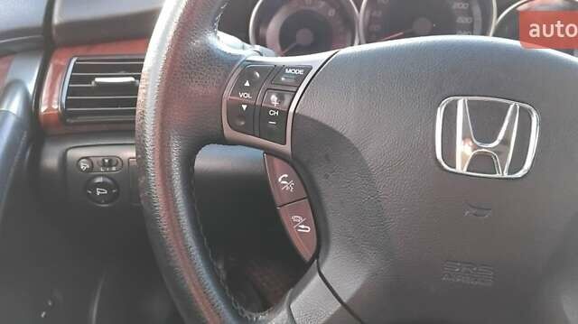 Черный Хонда Легенд, объемом двигателя 3.47 л и пробегом 340 тыс. км за 6800 $, фото 11 на Automoto.ua