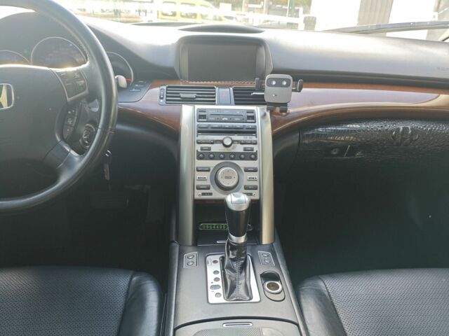 Чорний Хонда Легенд, об'ємом двигуна 3.5 л та пробігом 299 тис. км за 8000 $, фото 17 на Automoto.ua