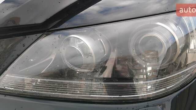 Черный Хонда Легенд, объемом двигателя 3.47 л и пробегом 340 тыс. км за 6800 $, фото 43 на Automoto.ua