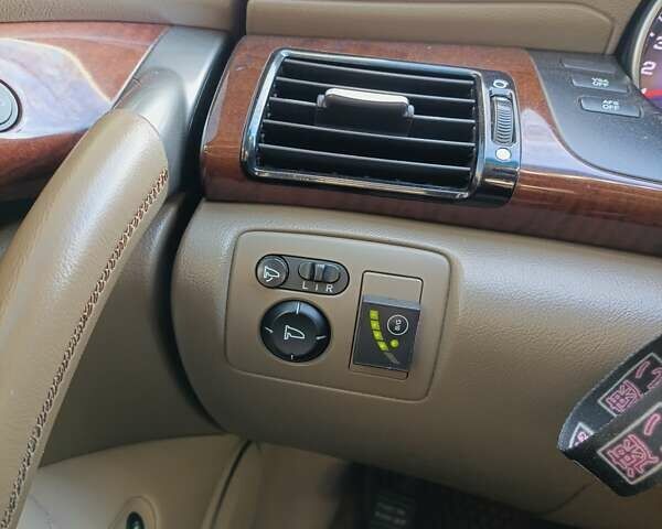 Черный Хонда Легенд, объемом двигателя 3.47 л и пробегом 309 тыс. км за 6900 $, фото 10 на Automoto.ua