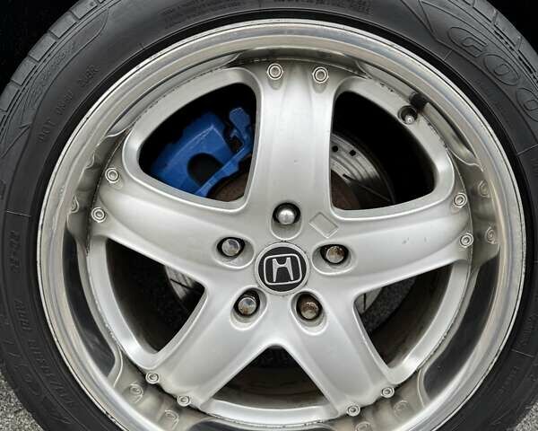 Черный Хонда Легенд, объемом двигателя 3.47 л и пробегом 301 тыс. км за 6500 $, фото 21 на Automoto.ua