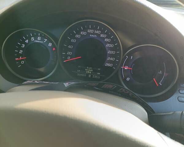 Черный Хонда Легенд, объемом двигателя 3.47 л и пробегом 309 тыс. км за 6900 $, фото 9 на Automoto.ua