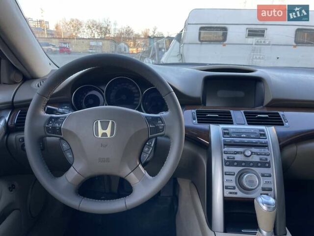 Черный Хонда Легенд, объемом двигателя 3.47 л и пробегом 265 тыс. км за 6450 $, фото 10 на Automoto.ua
