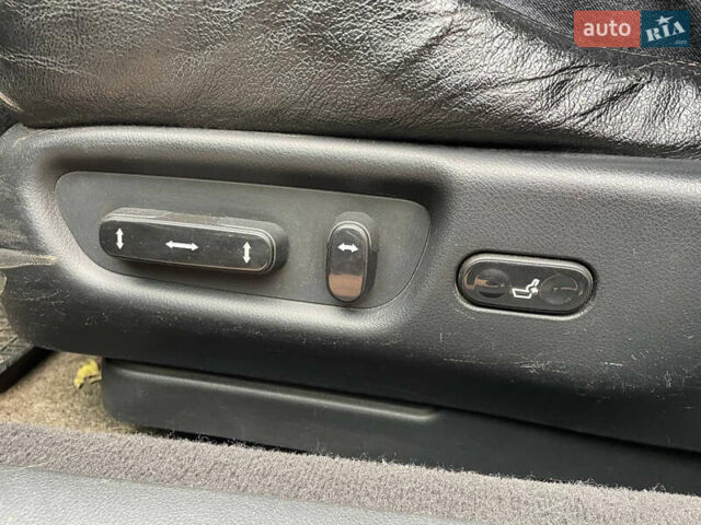 Черный Хонда Легенд, объемом двигателя 3.47 л и пробегом 335 тыс. км за 5500 $, фото 22 на Automoto.ua